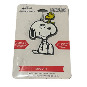 Hallmark 2024 SNOOPY Flat Metal Enamel Coated Christmas Ornament On Card Wiggle